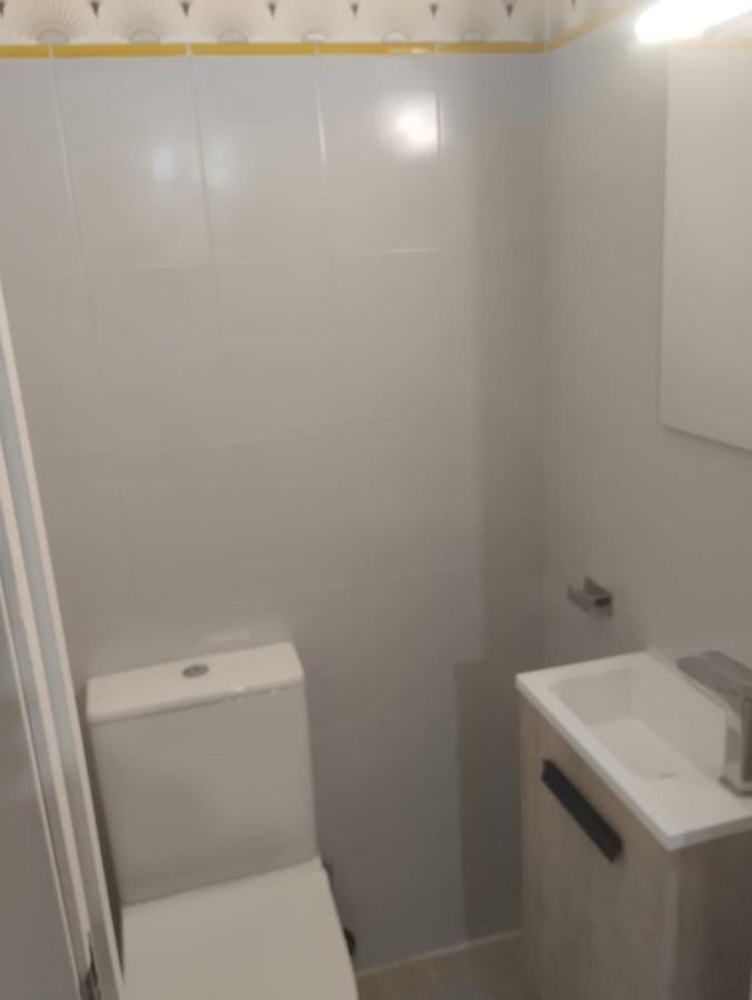 Casa Tower Apartment Виго Екстериор снимка
