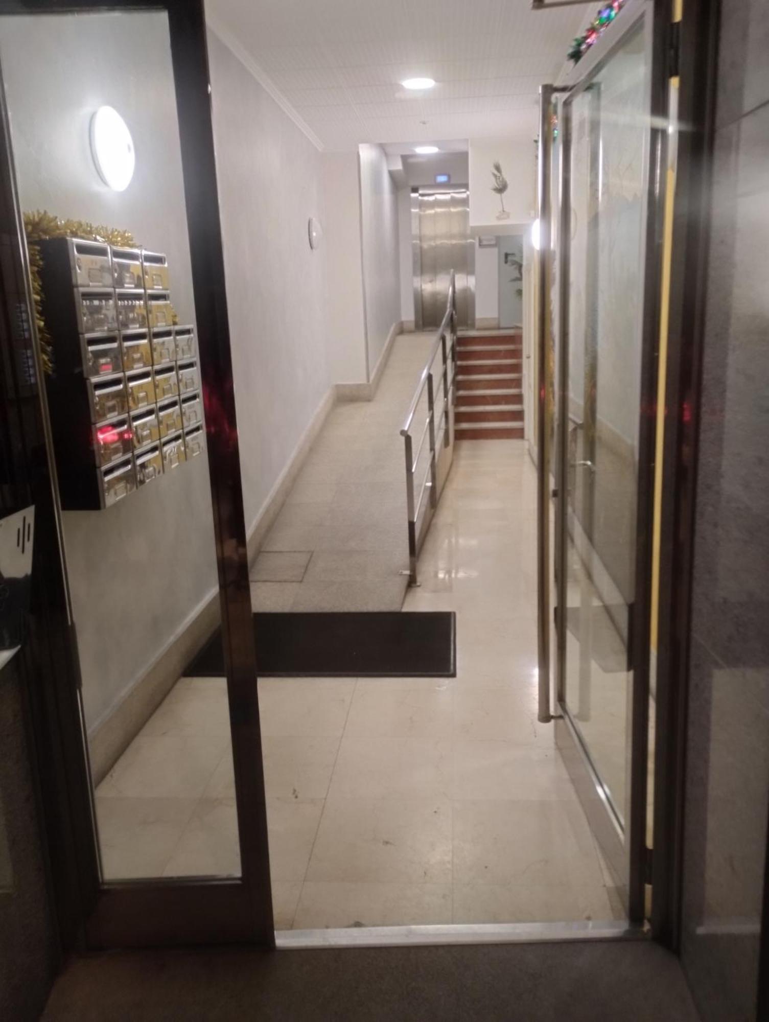 Casa Tower Apartment Виго Екстериор снимка